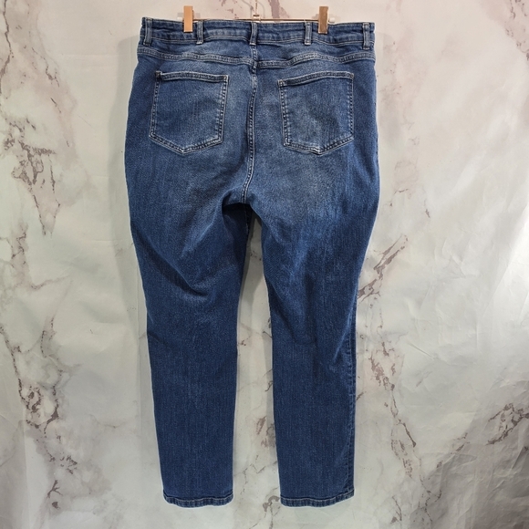 Boden Jeans Women 16 R Cavendish Girlfriend High Rise Embroidered Denim Crop - Picture 5 of 12